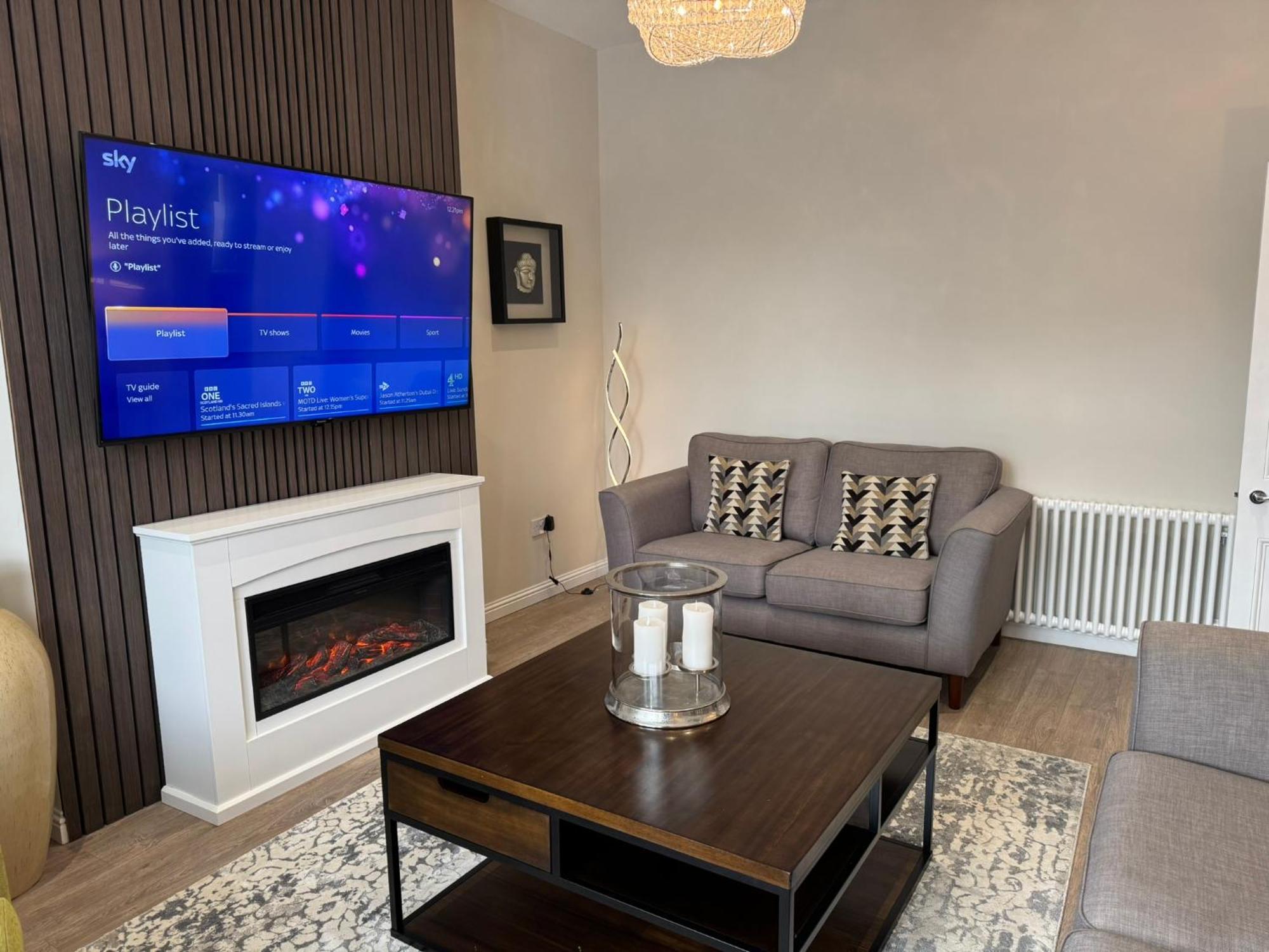 West Calder Luxury 2 Bedroom Cottage מראה חיצוני תמונה